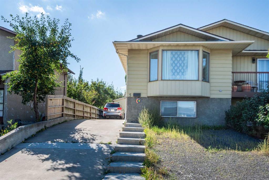 Picture of 5 Fonda Drive SE, Calgary Real Estate Listing