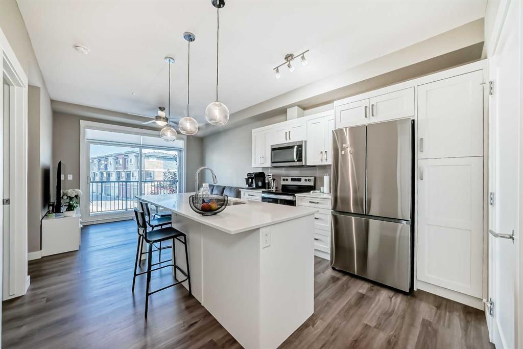Picture of 207, 40 Walgrove Walk SE, Calgary Real Estate Listing