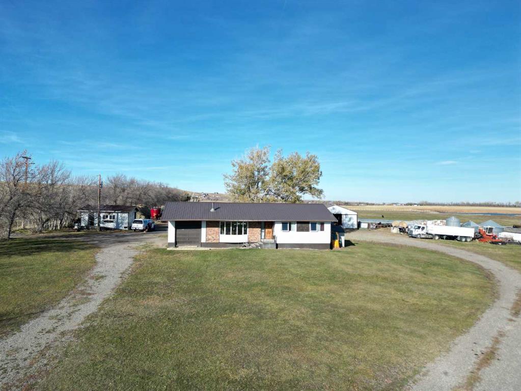 Picture of 275083 Twp Rd 41  , Hill Spring Real Estate Listing