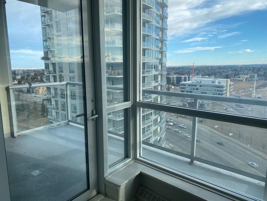 Picture of 1604, 55 Spruce Place SW, Calgary Real Estate Listing