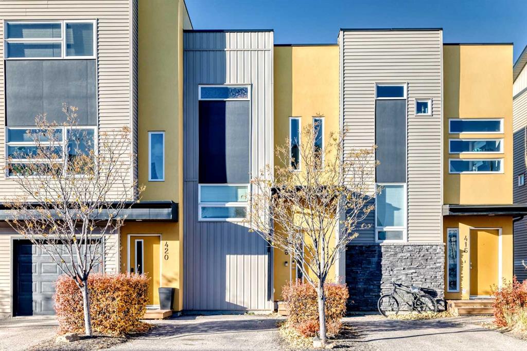 Picture of 418 Covecreek Circle NE, Calgary Real Estate Listing