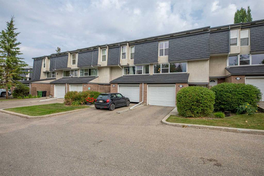 Picture of 352 Brae Glen Road SW, Calgary Real Estate Listing
