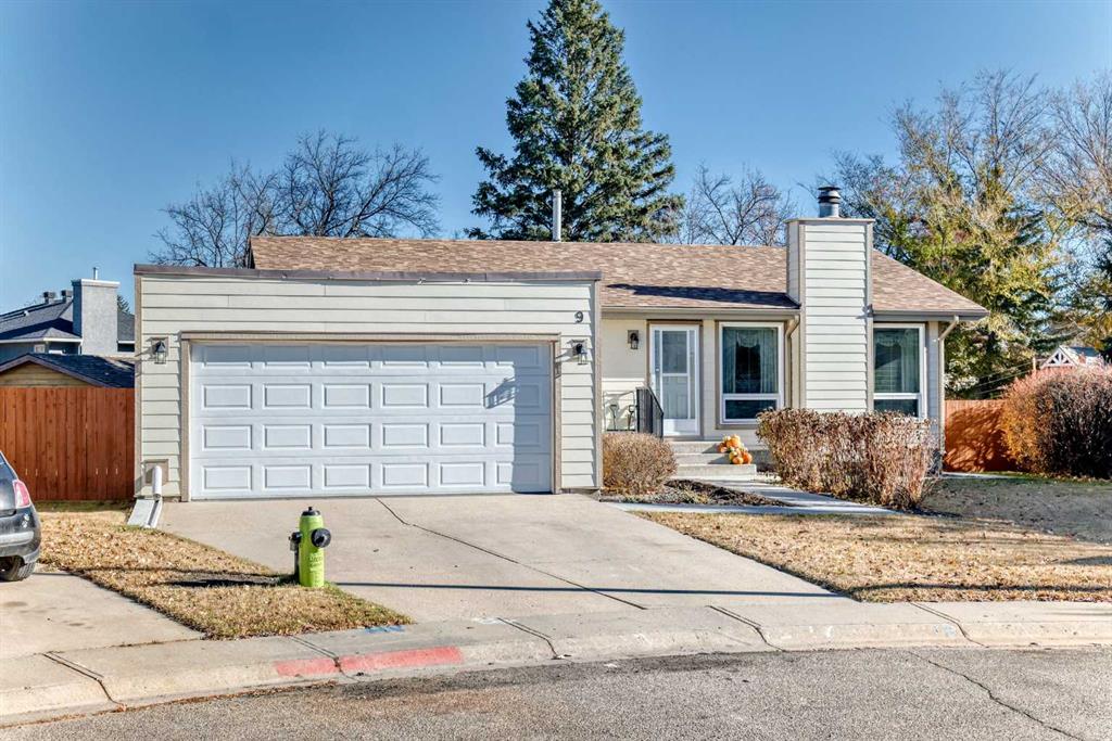 Picture of 9 Maple Place , Strathmore Real Estate Listing