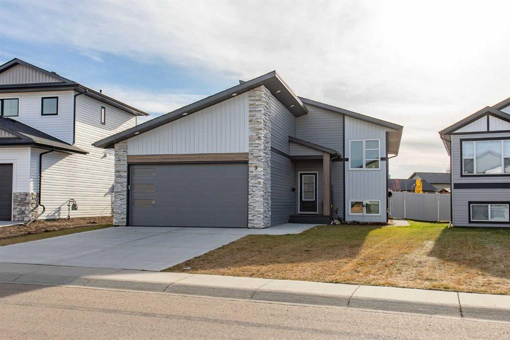 Picture of 9 Aztec Street , Blackfalds Real Estate Listing