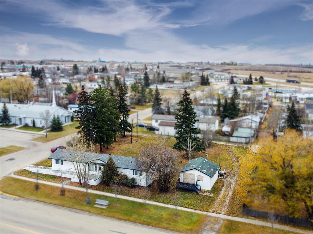 Picture of 5302, 5304 & 5306 50 Avenue , Valleyview Real Estate Listing