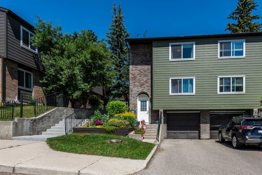 Picture of 17, 210 86 Avenue SE, Calgary Real Estate Listing