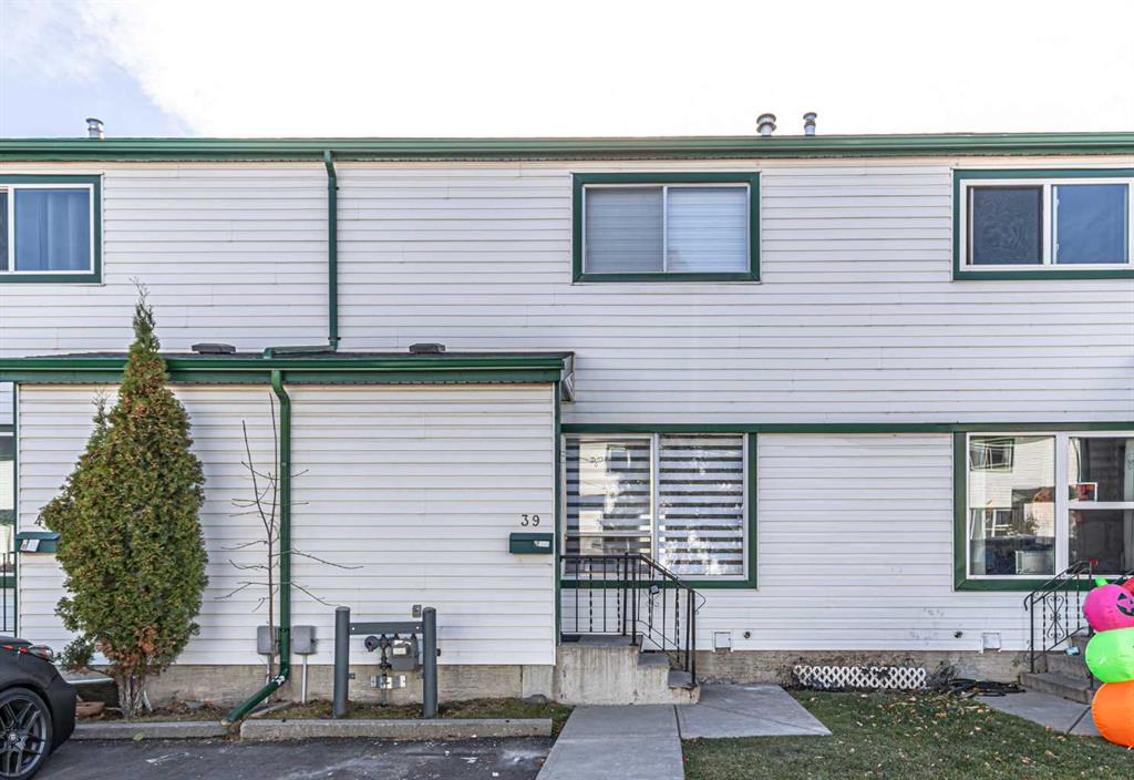 Picture of 39, 100 Pennsylvania Road SE, Calgary Real Estate Listing
