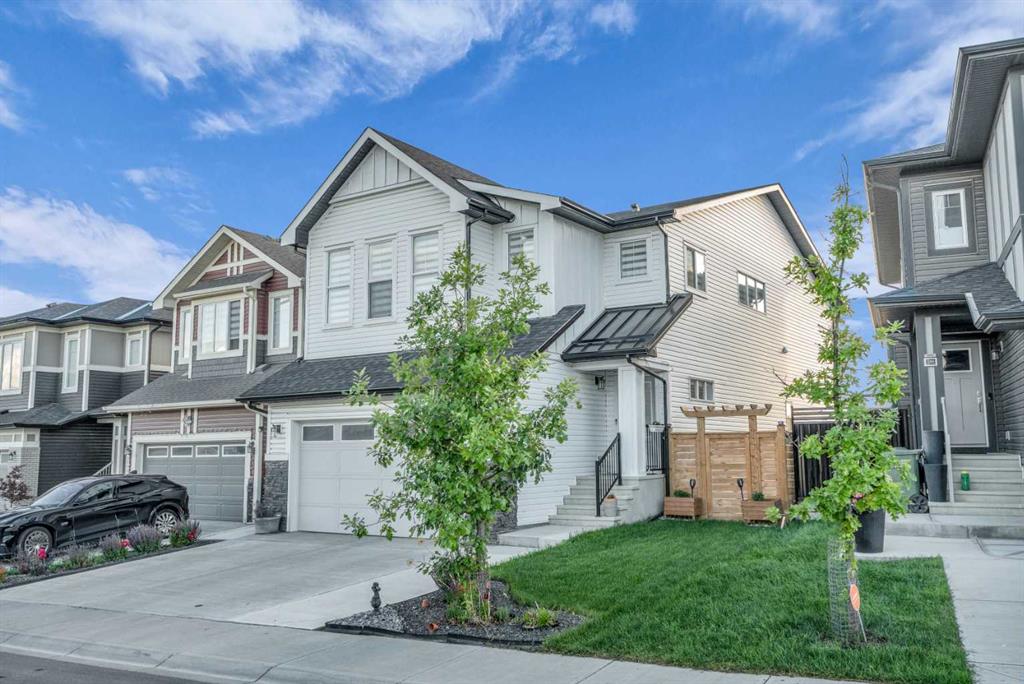 Picture of 240 Lucas Crescent NW, Calgary Real Estate Listing