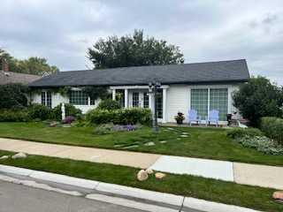 Picture of 1006 9 Street N, Lethbridge Real Estate Listing