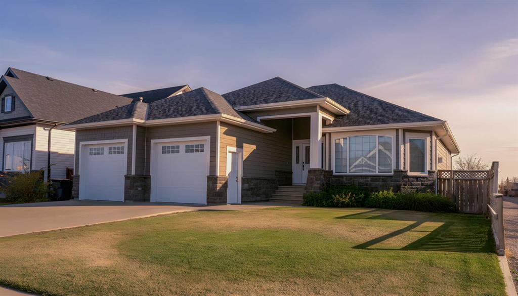 Picture of 749 Northridge Street , Picture Butte Real Estate Listing