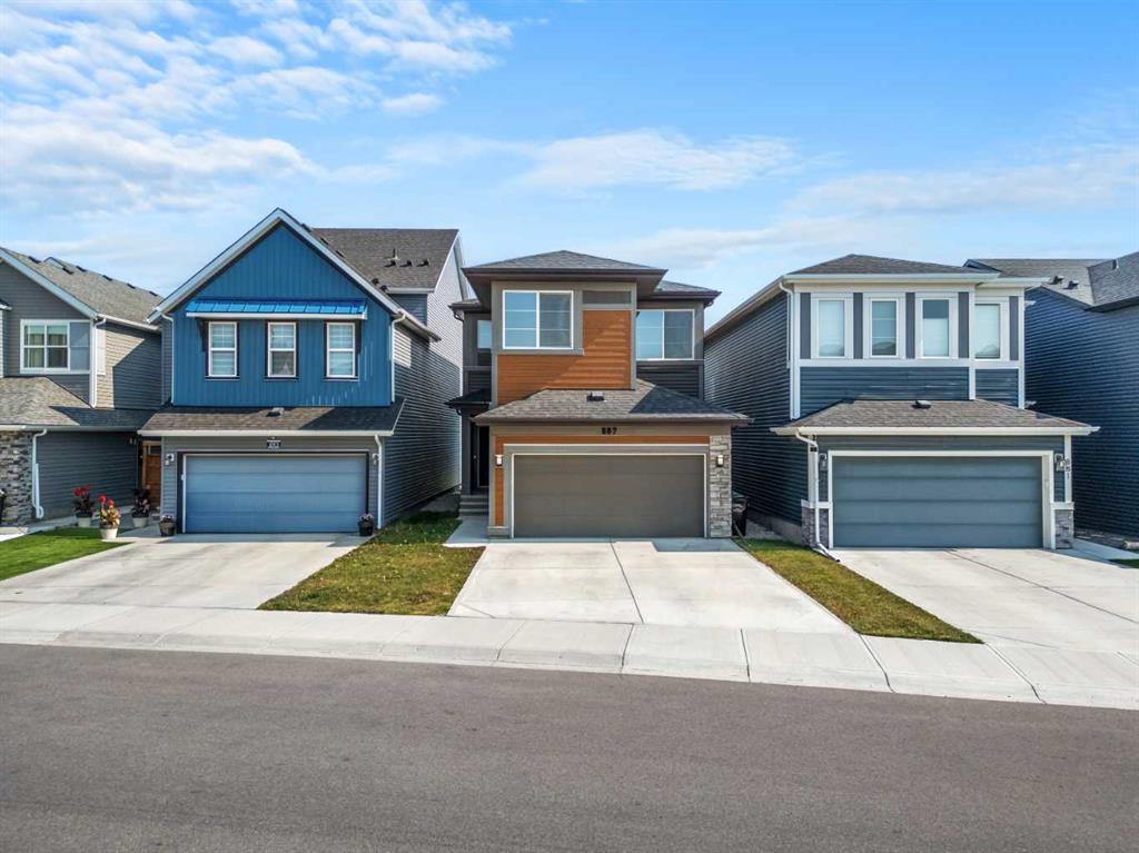 Picture of 887 Seton Circle SE, Calgary Real Estate Listing