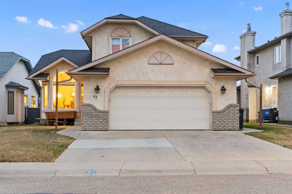 Picture of 43 Sunset Crescent , Okotoks Real Estate Listing