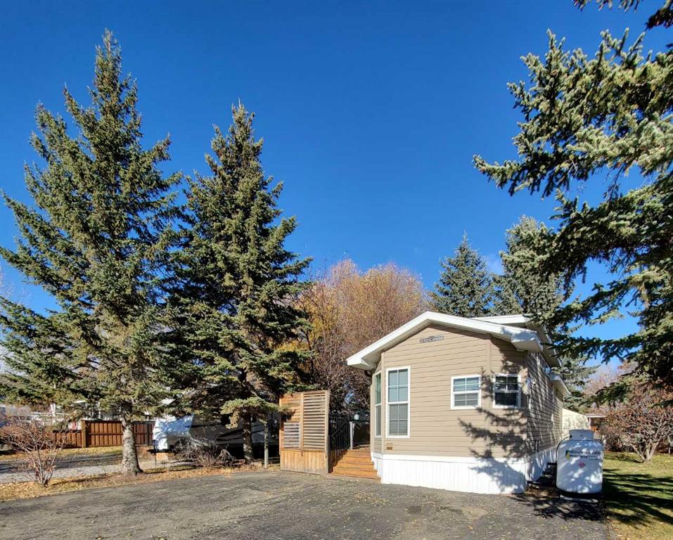 Picture of 61 Points West Resort  , Sylvan Lake Real Estate Listing