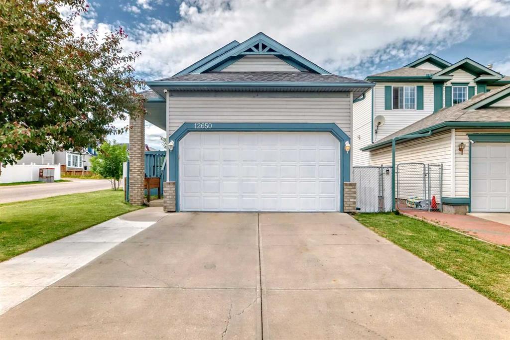 Picture of 12650 Coventry Hills Way NE, Calgary Real Estate Listing