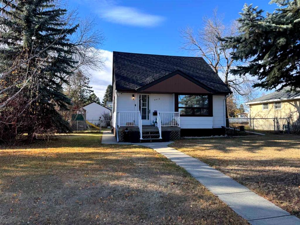 Picture of 5416 56 Street , Ponoka Real Estate Listing