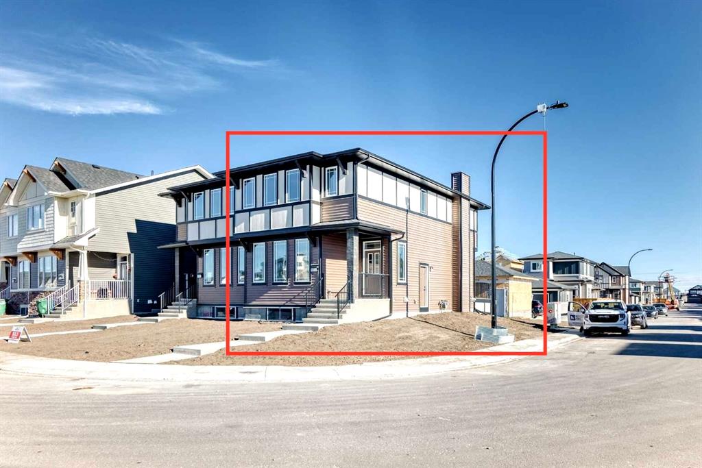 Picture of 1001 Reynolds Crescent SW, Airdrie Real Estate Listing