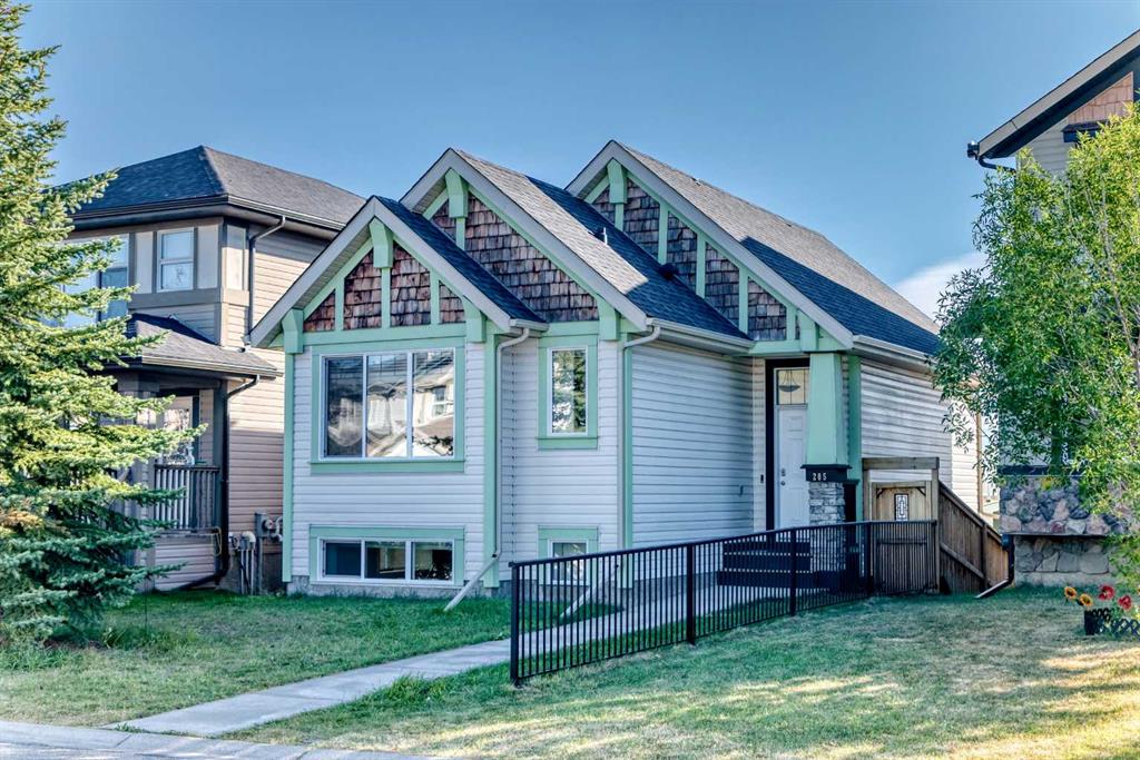 Picture of 205 Panora Close NW, Calgary Real Estate Listing