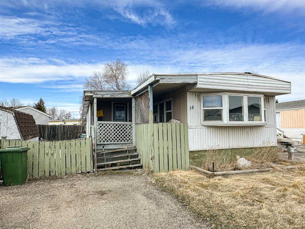 Picture of 14, 5800 46 Street  , Olds Real Estate Listing