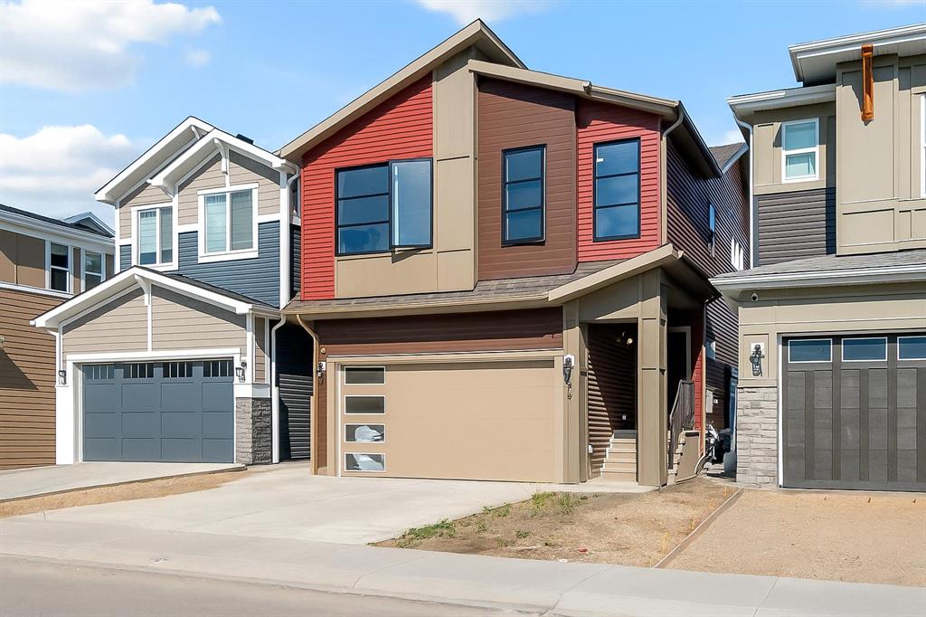 Picture of 154 Silver Spruce Grove SW, Calgary Real Estate Listing