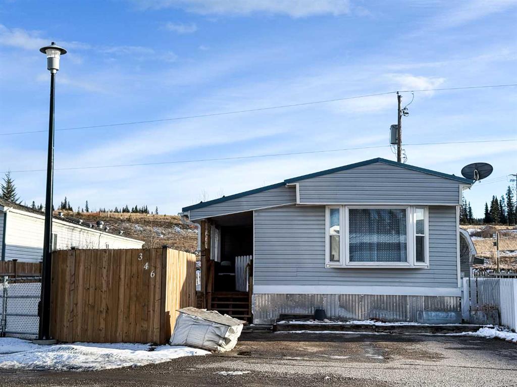 Picture of 346, 133 Jarvis Street , Hinton Real Estate Listing