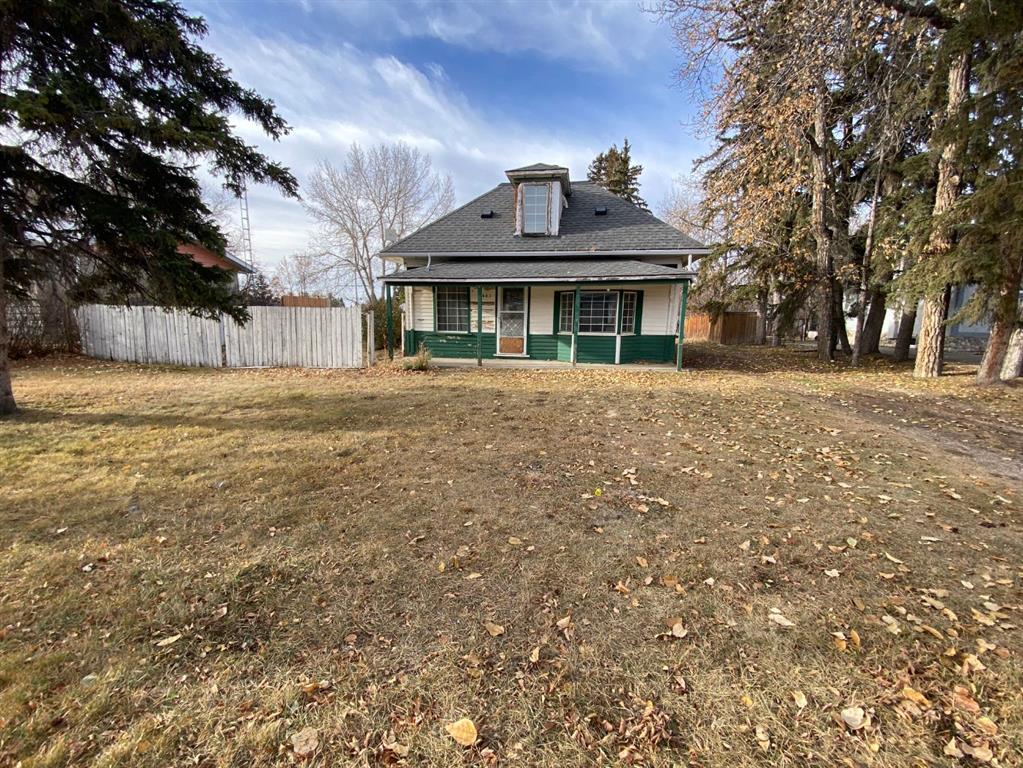 Picture of 663 11 Avenue , Carstairs Real Estate Listing