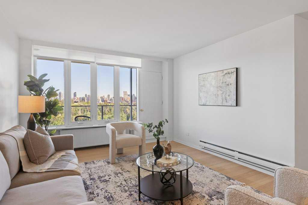 Picture of 708, 3204 Rideau Place SW, Calgary Real Estate Listing