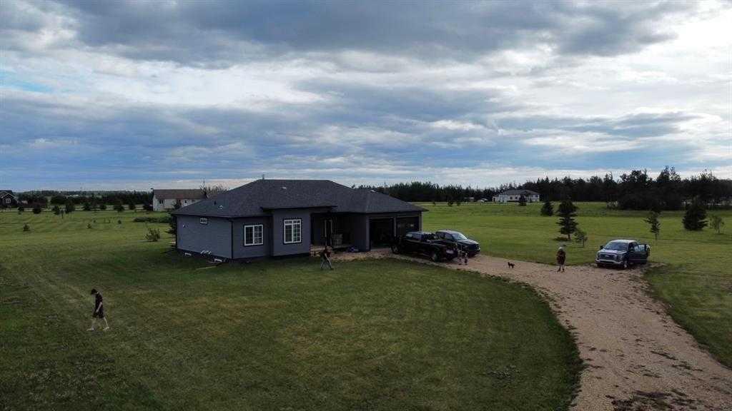 Picture of 11, 1049 Alberta Avenue , DeBolt Real Estate Listing