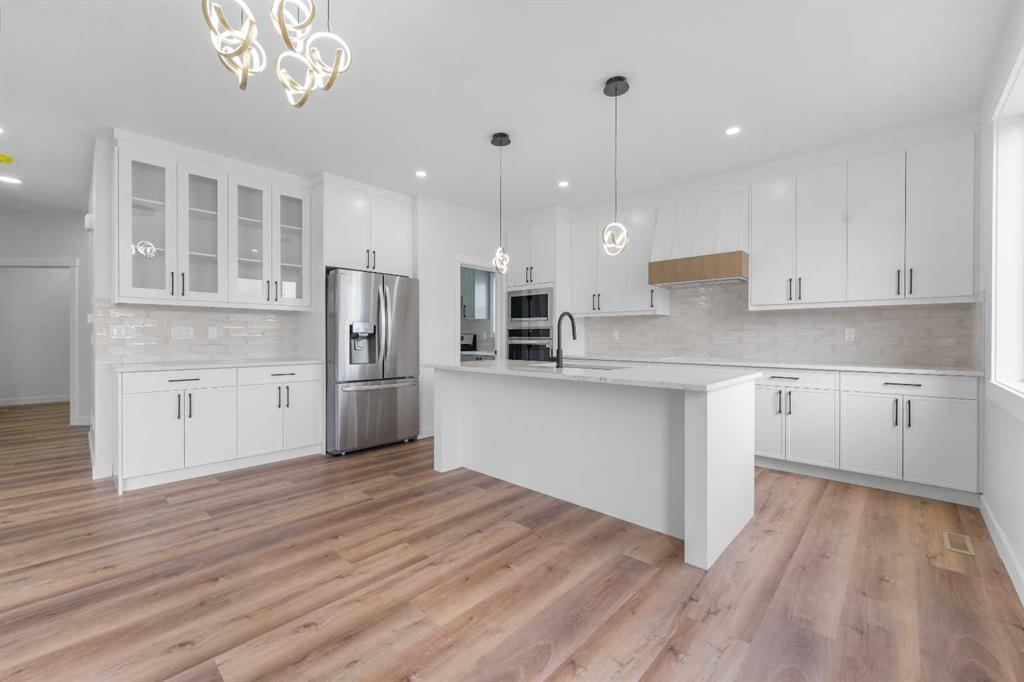 Picture of 17 Lakes Estates Circle , Strathmore Real Estate Listing