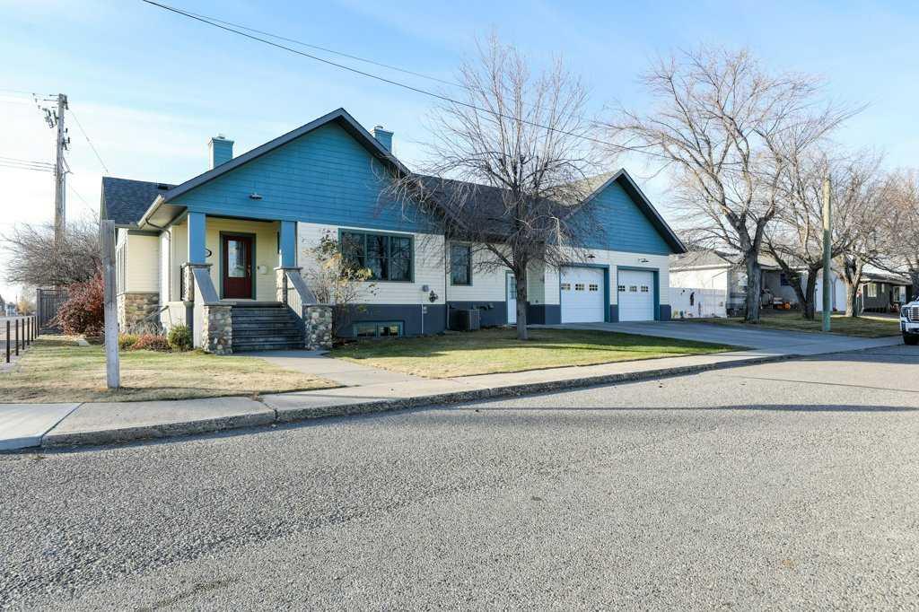 Picture of 570 27 St  , Fort Macleod Real Estate Listing