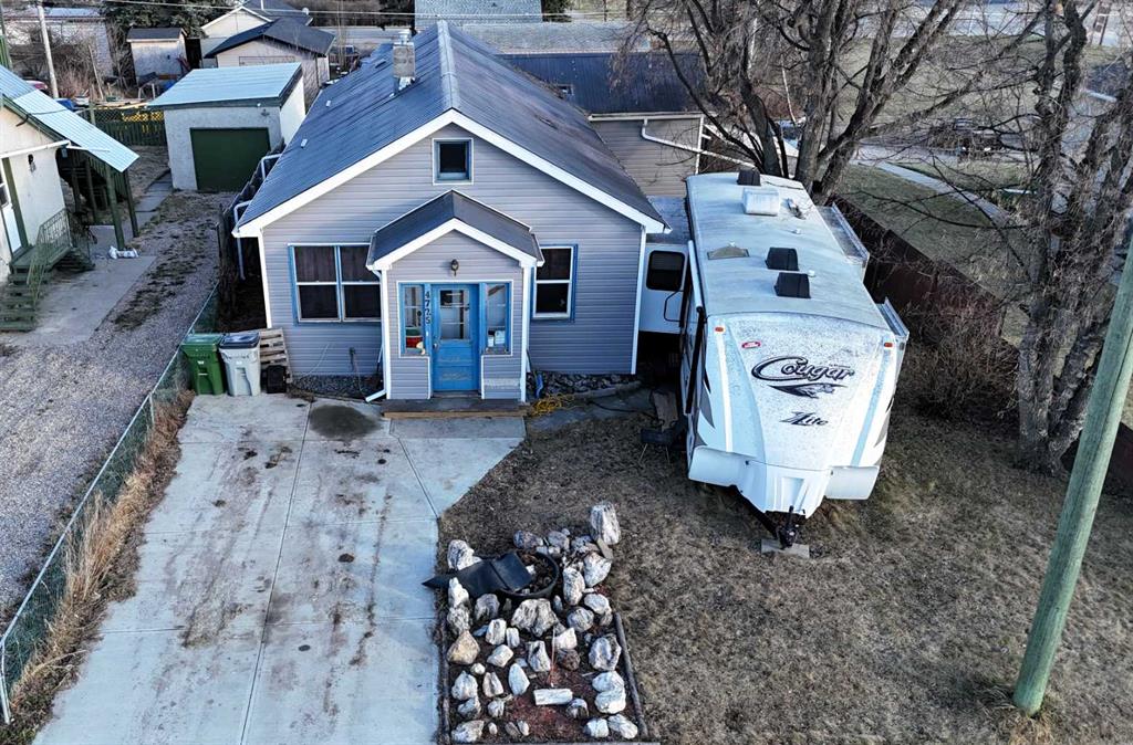 Picture of 4725 5 AVE  , Edson Real Estate Listing