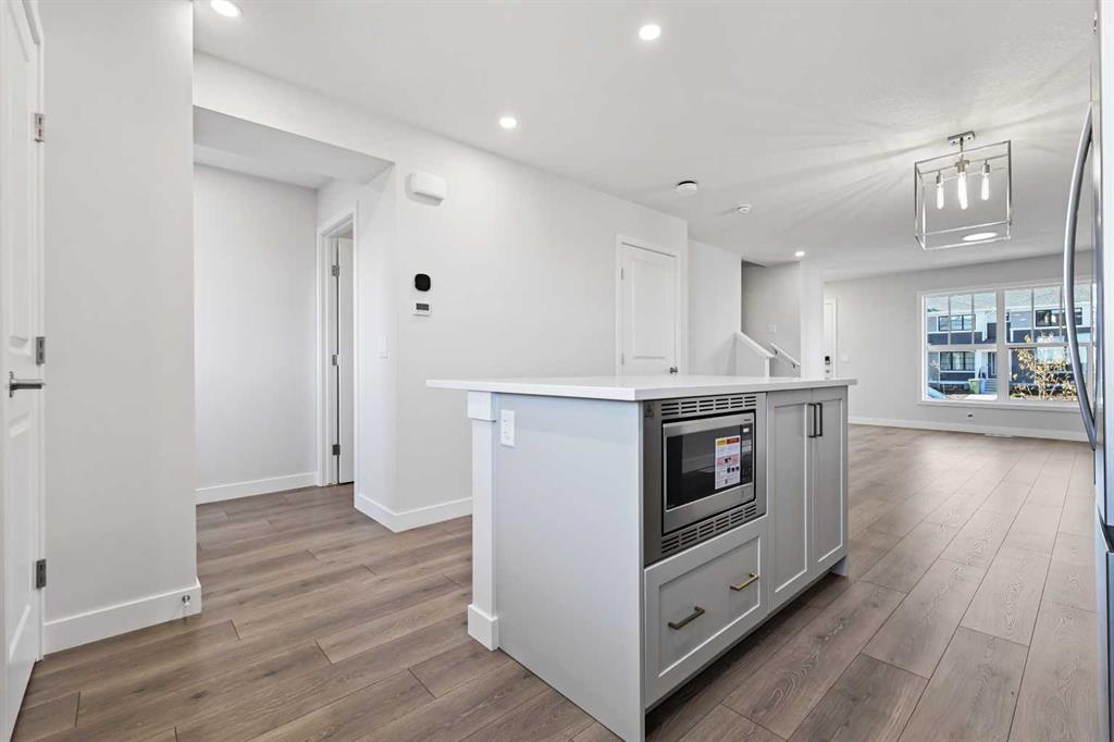 Picture of 19826 45 Street SE, Calgary Real Estate Listing