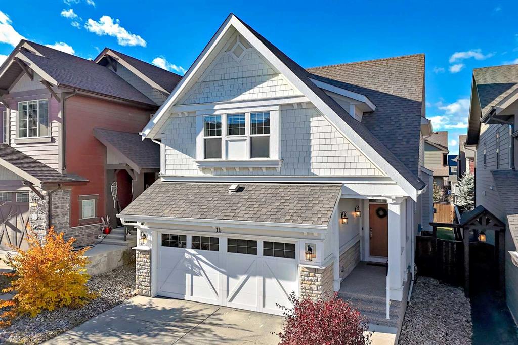 Picture of 10 Riviera Place , Cochrane Real Estate Listing