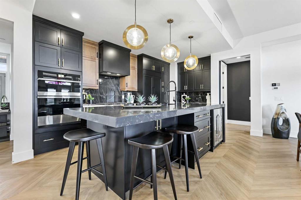 Picture of 201, 130 Marina Cove SE, Calgary Real Estate Listing