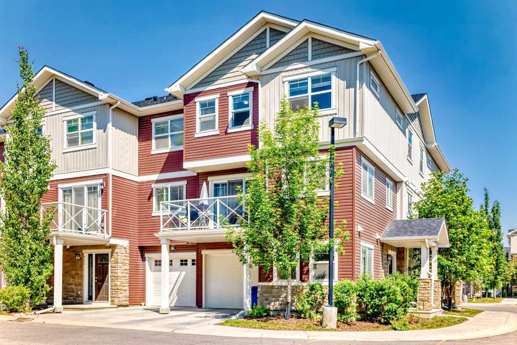Picture of 824 Skyview Ranch Grove NE, Calgary Real Estate Listing