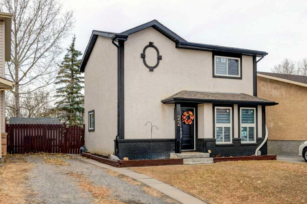 Picture of 22 Hunters Gate , Okotoks Real Estate Listing