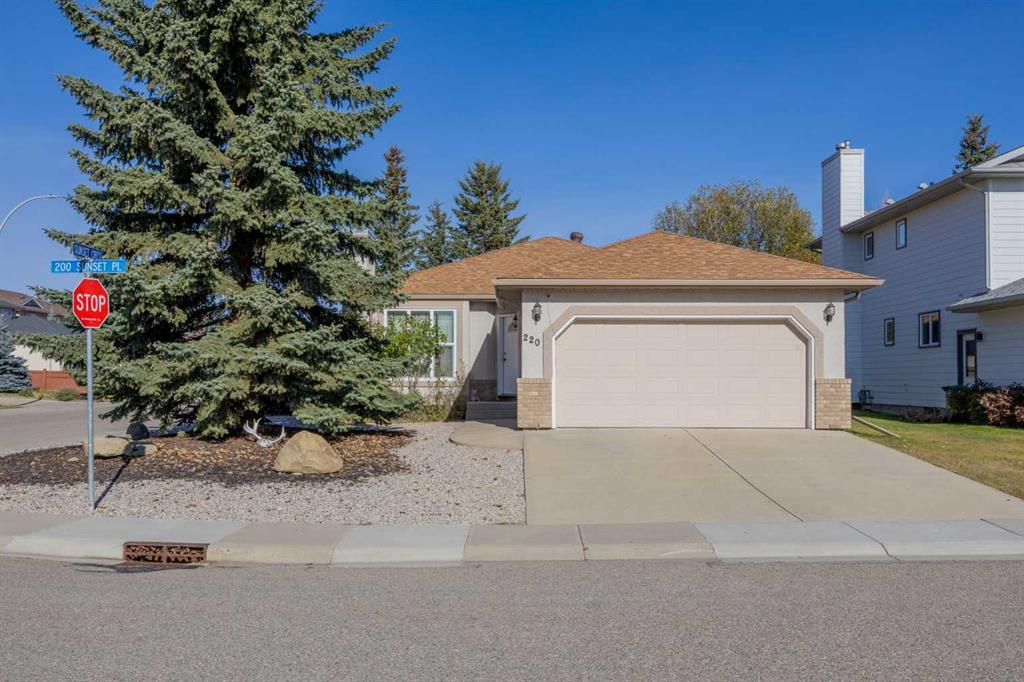 Picture of 220 Sunset Place , Okotoks Real Estate Listing