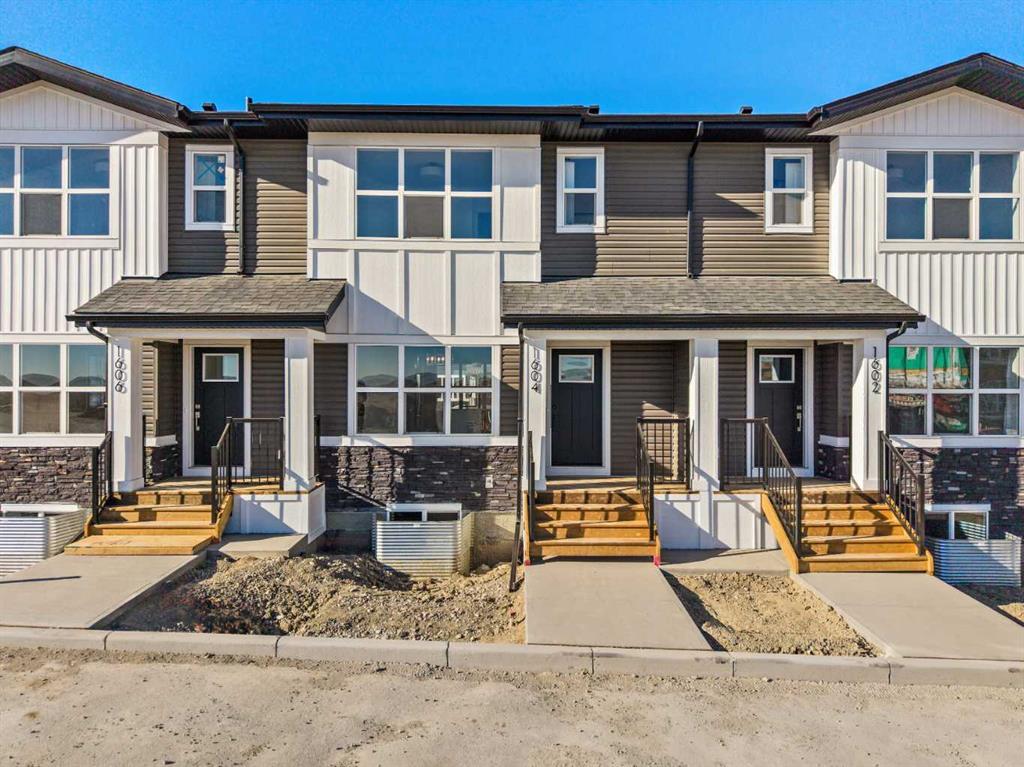 Picture of 804, 525 River Heights Drive , Cochrane Real Estate Listing