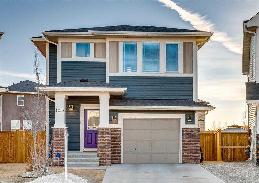 Picture of 325 Bayview Way SW, Airdrie Real Estate Listing
