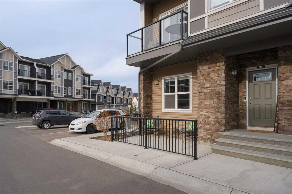 Picture of 701, 250 Fireside View , Cochrane Real Estate Listing
