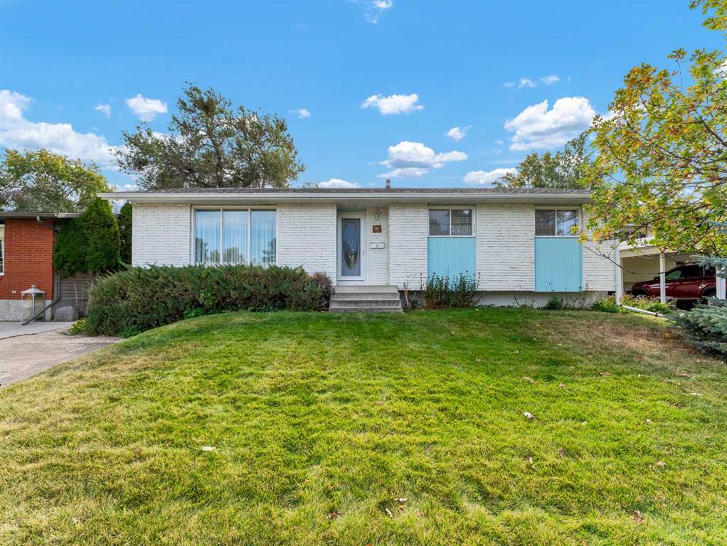 Picture of 267 11 Street NE, Medicine Hat Real Estate Listing