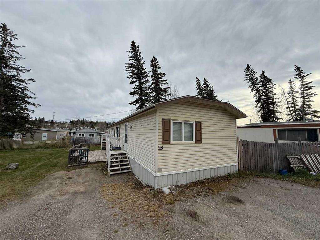 Picture of 28, 133 Jarvis Street , Hinton Real Estate Listing