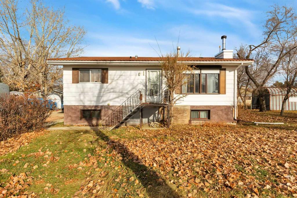 Picture of 310 2 Avenue SE, Youngstown Real Estate Listing