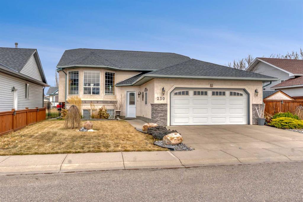 Picture of 230 Strathford Crescent , Strathmore Real Estate Listing