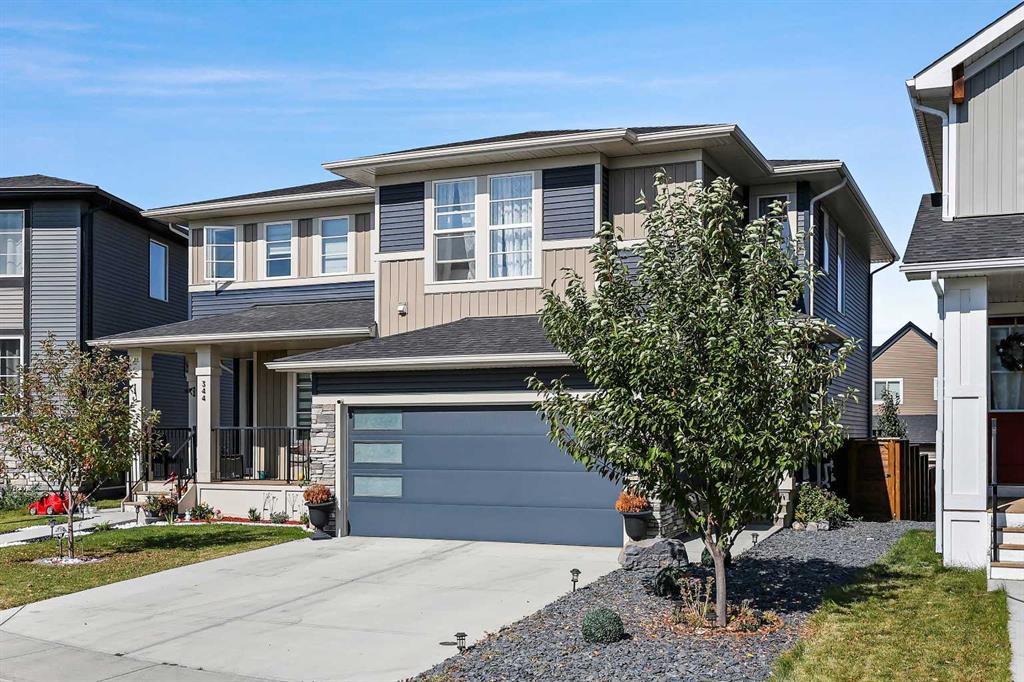 Picture of 340 Lawthorn Way SE, Airdrie Real Estate Listing