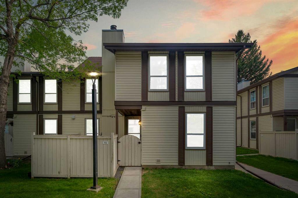 Picture of 15, 3200 60 Street NE, Calgary Real Estate Listing