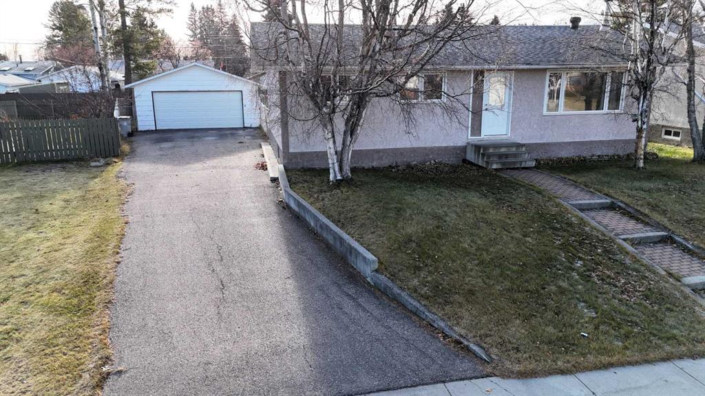 Picture of 4323 9 Avenue , Edson Real Estate Listing
