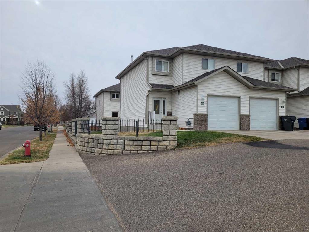 Picture of 352 Washington Way , Medicine Hat Real Estate Listing