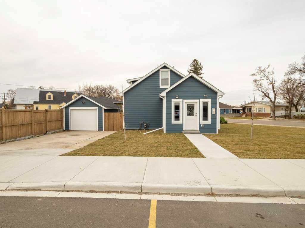 Picture of 445 Crescent Avenue , Picture Butte Real Estate Listing