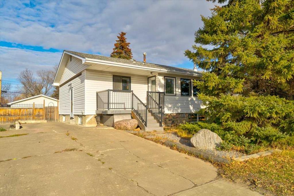 Picture of 10420 108 Avenue , Grande Prairie Real Estate Listing