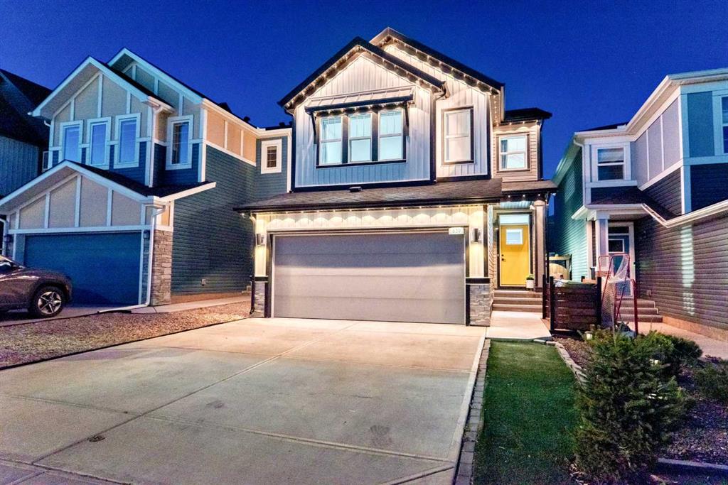 Picture of 839 seton Circle SE, Calgary Real Estate Listing